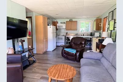 2025 Linda Ave, Pittsburgh, PA 16424 - Photo 8