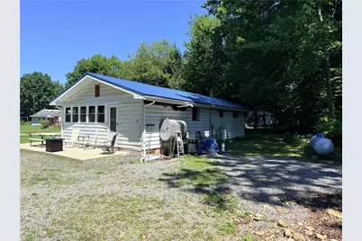2025 Linda Ave, Pittsburgh, PA 16424 - Photo 4