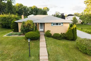 22 Levin Dr, Penn Twp, PA 15644 - Photo 2