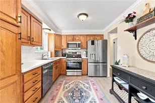1728 Bernice Dr, Irwin, PA 15642 - Photo 6