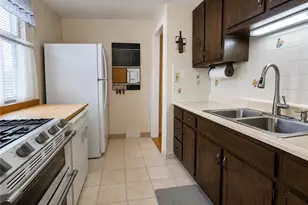 3618 Manuel St, Pittsburgh, PA 15214 - Photo 10