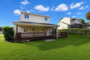 836 Meadow Ave, Monaca, PA 15061 - Photo 2