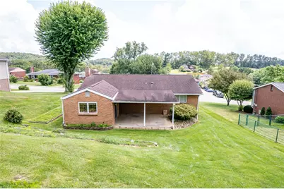 10547 Melrose Dr, North Huntingdon, PA 15642 - Photo 18