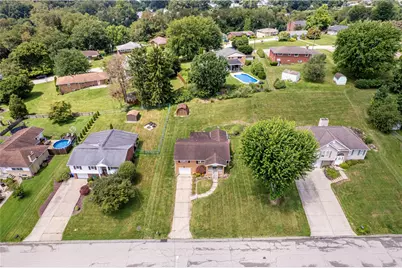 10547 Melrose Dr, North Huntingdon, PA 15642 - Photo 12