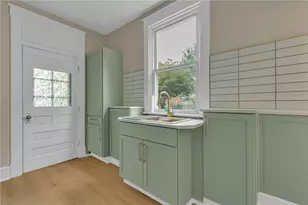 303 6th St, New Brighton, PA 15066 - Photo 8