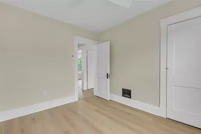 303 6th St, New Brighton, PA 15066 - Photo 12