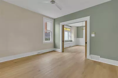 303 6th St, New Brighton, PA 15066 - Photo 2