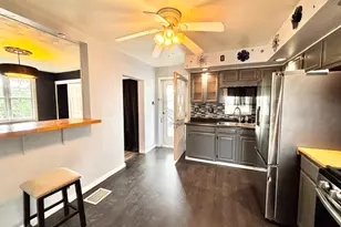 611 Green St, Southwest Greensburg Boro, PA 15601 - Photo 2