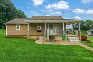 501 Palo Alto Dr, Perry Township, PA 16117 - Photo 2