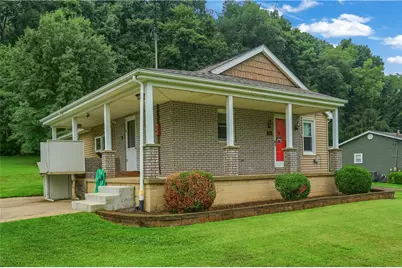 501 Palo Alto Dr, Perry Township, PA 16117 - Photo 8