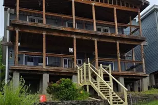 524 W Jefferson St, Pittsburgh, PA 15212 - Photo 1