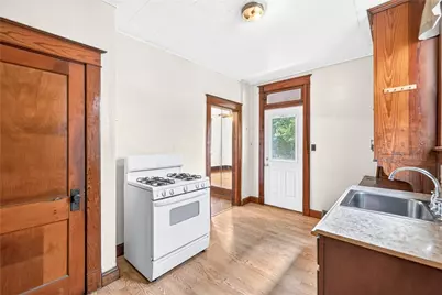56 Perryview Avenue, Pittsburgh, PA 15214 - Photo 14