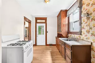 56 Perryview Ave, Pittsburgh, PA 15214 - Photo 12