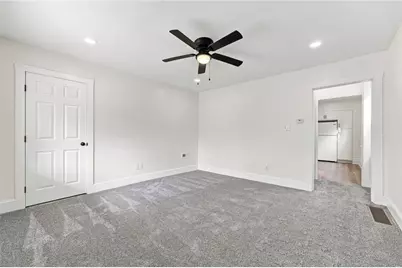 218 Loyalhanna Ave, Latrobe, PA 15650 - Photo 6