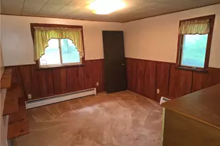 350 Leisie Rd, Forward Township, PA 16033 - Photo 8