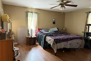 1041 W Ridge Ave, Sharpsville, PA 16150 - Photo 16