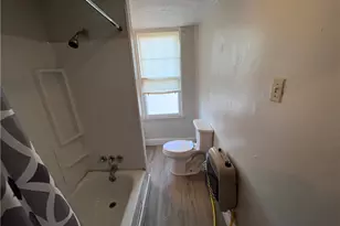 725 Clarissa St, Pittsburgh, PA 15219 - Photo 16