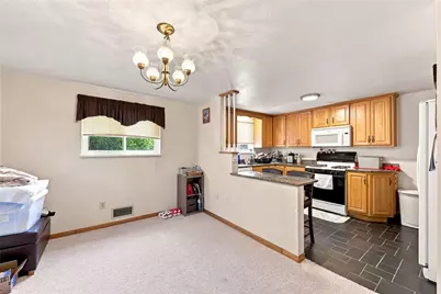 11170-11172 Glenn Drive, North Huntingdon, PA 15642 - Photo 14