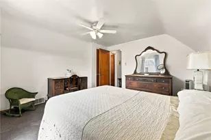 2328 Greensburg Pike, Pittsburgh, PA 15221 - Photo 18