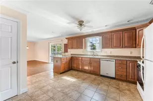 312 16th Ave, Patterson Township, PA 15010 - Photo 4