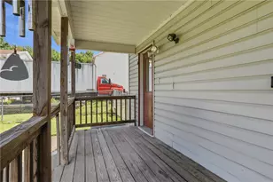 50 Cloverdale St, Hempfield Township, PA 15619 - Photo 24