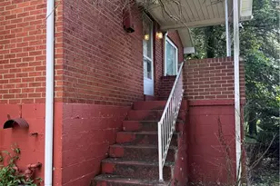 13 Sunset Ln, Liberty Boro, PA 15133 - Photo 6