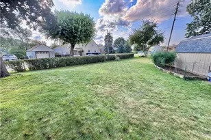 2615 F St, Liberty Boro, PA 15133 - Photo 6
