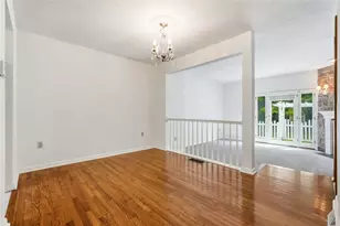 141 Spruce Ct, Ross Twp, PA 15229 - Photo 8