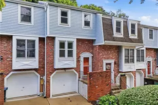 141 Spruce Ct, Ross Twp, PA 15229 - Photo 4
