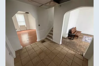 61 Cleveland Ave, Uniontown, PA 15401 - Photo 2