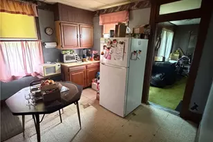 3719 Grant St, West Mifflin, PA 15122 - Photo 6