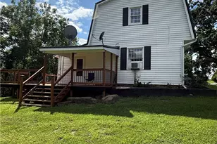 190 Pikes Peak Rd, South Franklin, PA 15329 - Photo 6