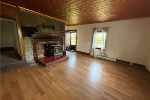 190 Pikes Peak Rd, South Franklin, PA 15329 - Photo 10