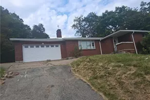 587 E Pittsburgh St, Salem Township, PA 15601 - Photo 1