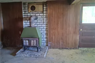 587 E Pittsburgh St, Salem Township, PA 15601 - Photo 24