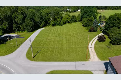 2005 Laurel Hill Rd, North Union Township, PA 15489 - Photo 2