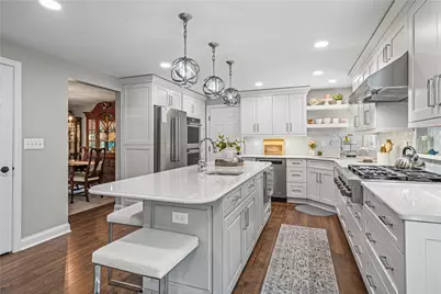 109 Lyndon Ln, Economy, PA 15005 - Photo 6
