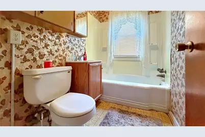 2418 Old Route 18, Wampum, PA 16157 - Photo 14
