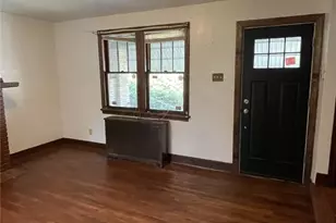 7442 Irvine St, Pittsburgh, PA 15218 - Photo 10