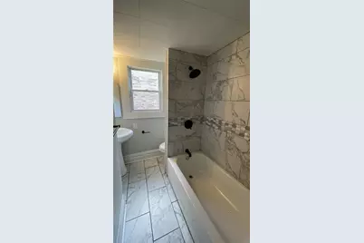 7526 Dickson St, Pittsburgh, PA 15218 - Photo 16