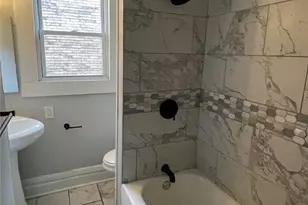 7526 Dickson St, Pittsburgh, PA 15218 - Photo 16