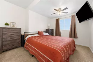 160 Renfer St, Ross Twp, PA 15237 - Photo 8