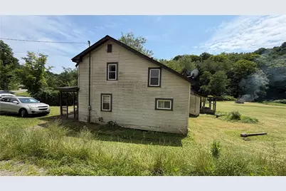 107 Kelly Station Rd, Ford City Boro, PA 16226 - Photo 14