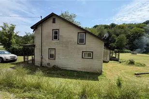 107 Kelly Station Rd, Ford City Boro, PA 16226 - Photo 14