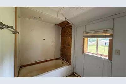 107 Kelly Station Rd, Ford City Boro, PA 16226 - Photo 26