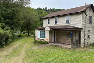 107 Kelly Station Rd, Ford City Boro, PA 16226 - Photo 1