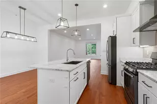 1661 Biltmore Ln, Pittsburgh, PA 15217 - Photo 8
