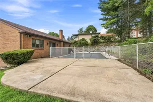 2304 Vermont Ave, West Mifflin, PA 15122 - Photo 30