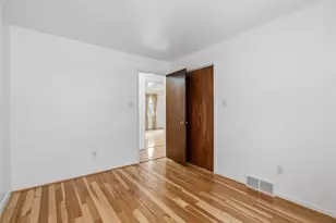 2304 Vermont Ave, West Mifflin, PA 15122 - Photo 14