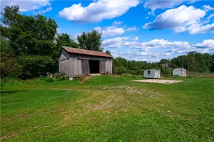 358 Hoopenhobe, Pulaski Township, PA 16159 - Photo 10